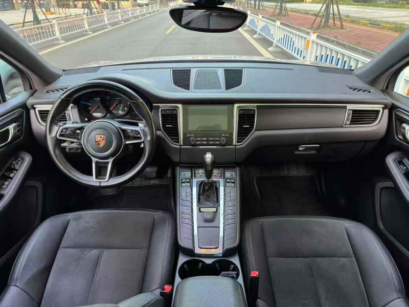 温州18年保时捷Macan7