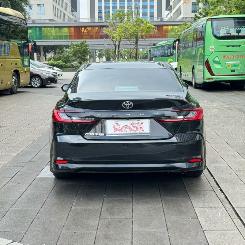 佛山25年丰田凯美瑞9