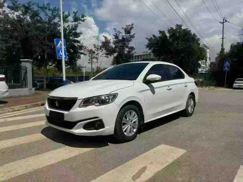 南宁18年东风标致3