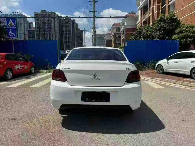 南宁18年东风标致9