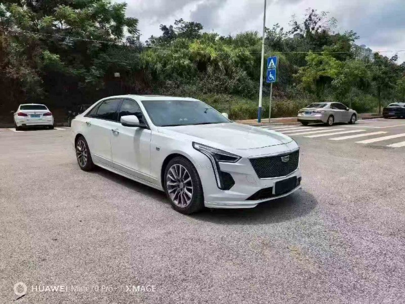 南宁22年凯迪拉克CT43