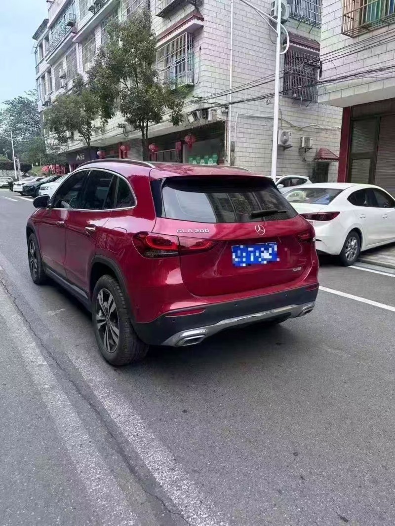 长沙22年奔驰GLA7