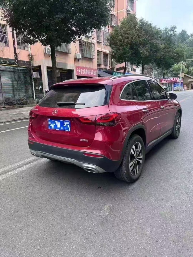 长沙22年奔驰GLA9