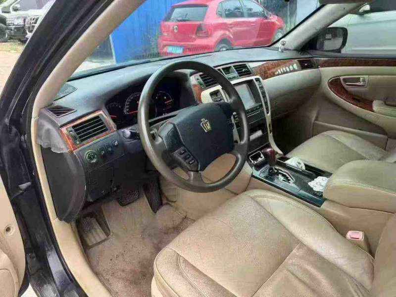 南宁06年丰田皇冠4