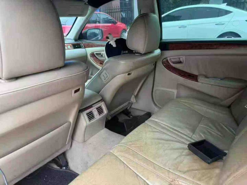 南宁06年丰田皇冠6