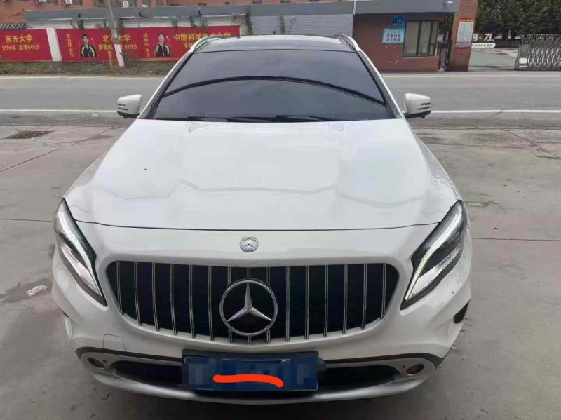 保定16年奔驰GLA1