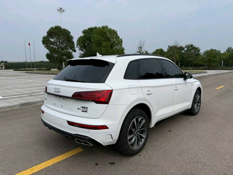 徐州23年奥迪Q58