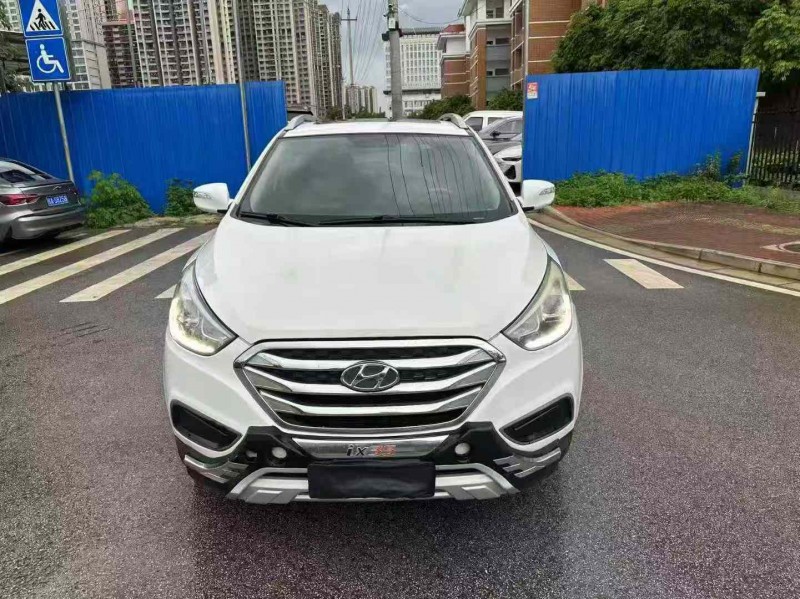 南宁15年现代ix351