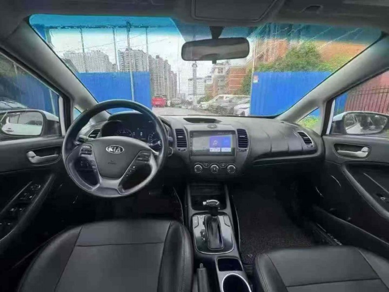 南宁17年起亚K35