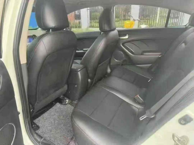 南宁17年起亚K36