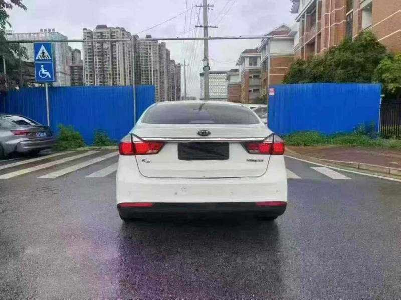 南宁17年起亚K39