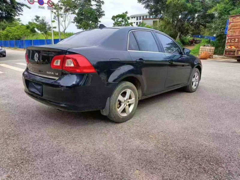 南宁09年大众宝来7