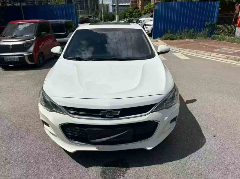 南宁18年雪佛兰科沃兹1