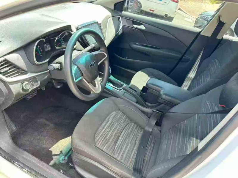 南宁18年雪佛兰科沃兹4