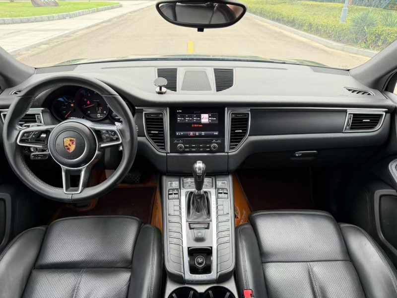 常州18年保时捷Macan4