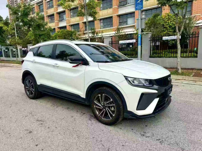 南宁23年吉利缤越3