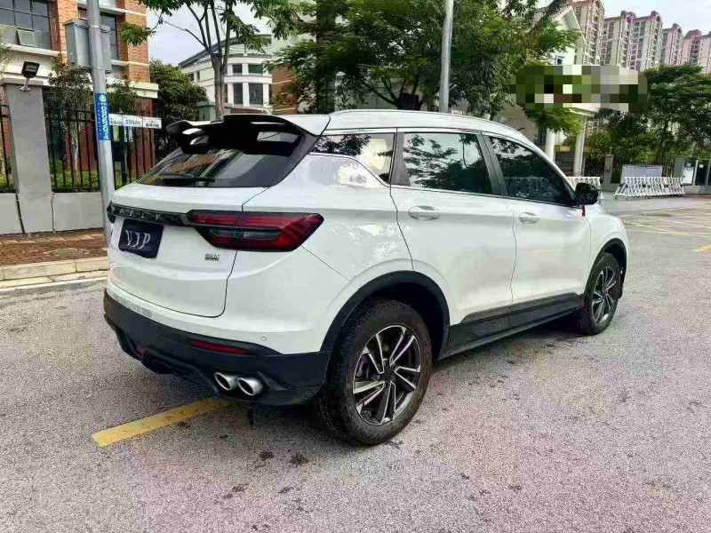 南宁23年吉利缤越8