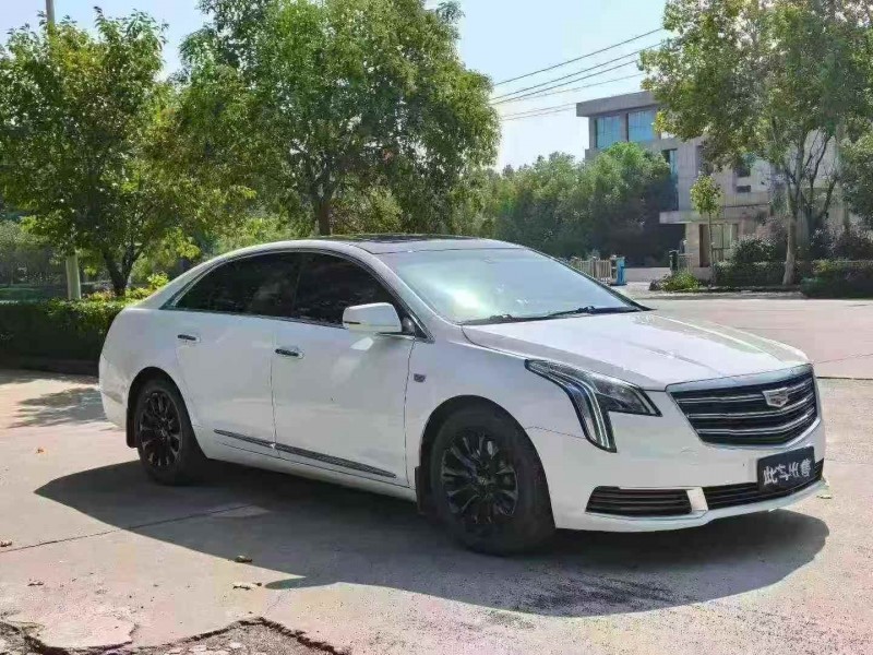开封18年凯迪拉克XTS2