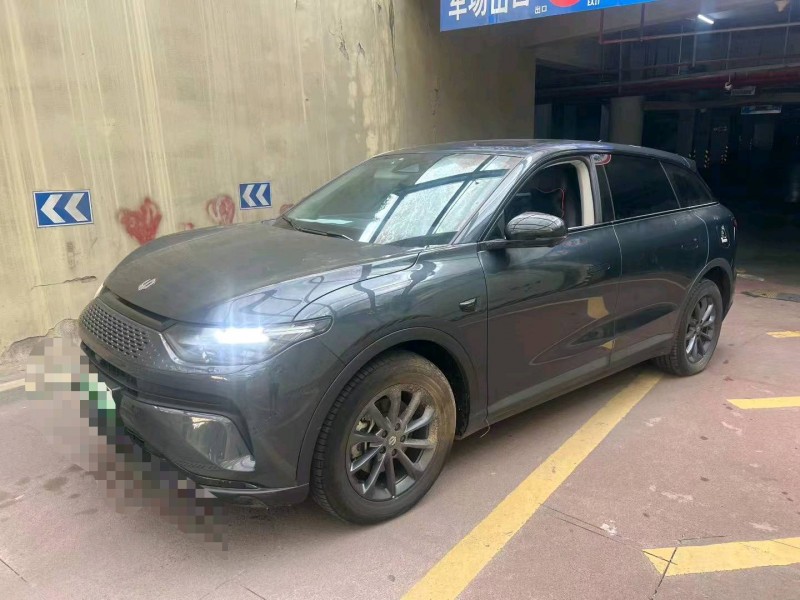 台州23年零跑汽车C112