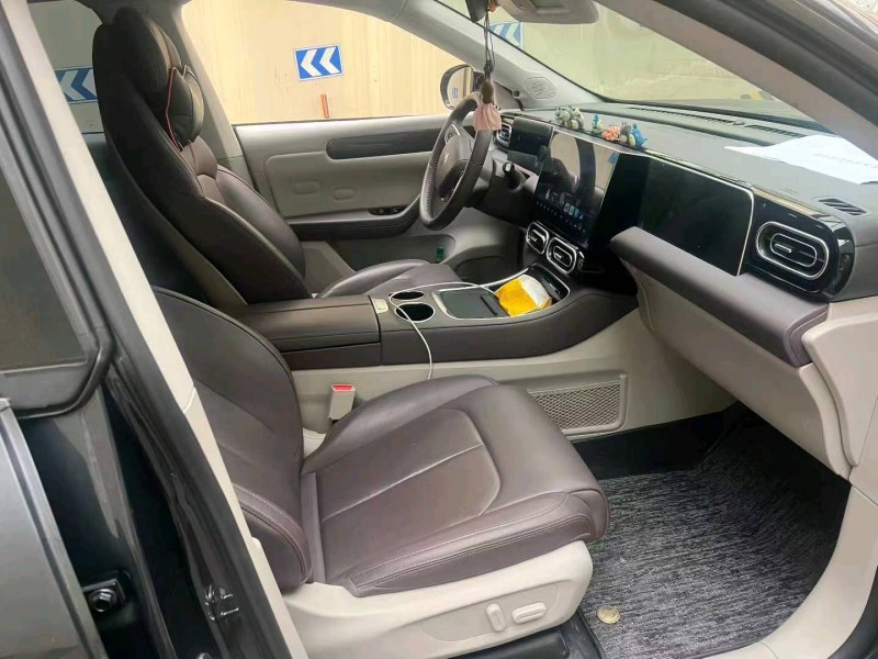 台州23年零跑汽车C115