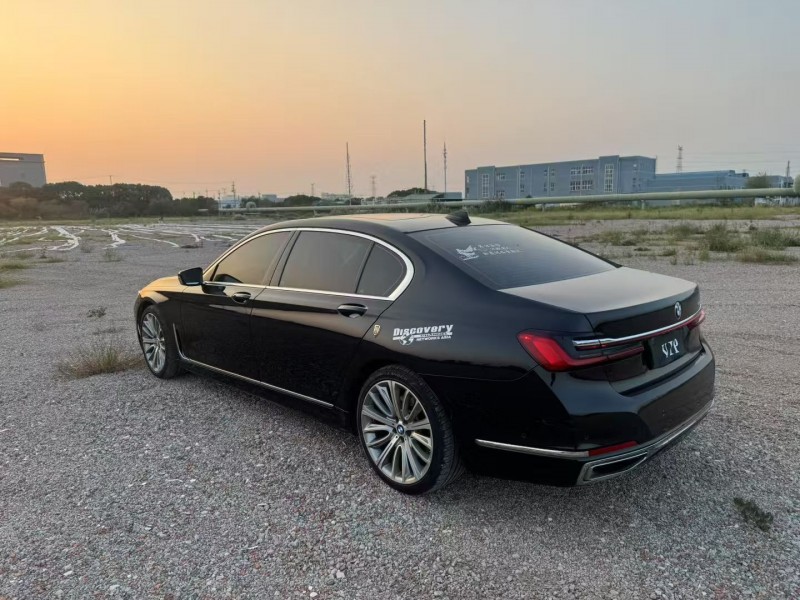 苏州21年宝马7系7