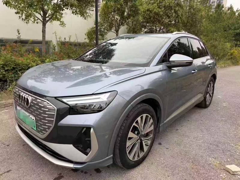 广州23年奥迪Q43