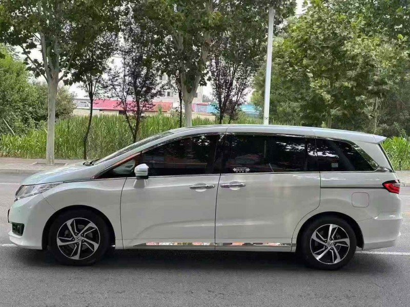 承德18年本田奥德赛3