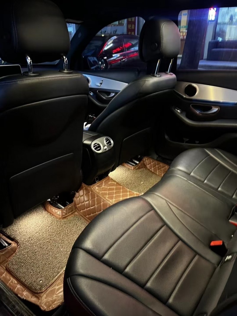 广州19年奔驰GLC4