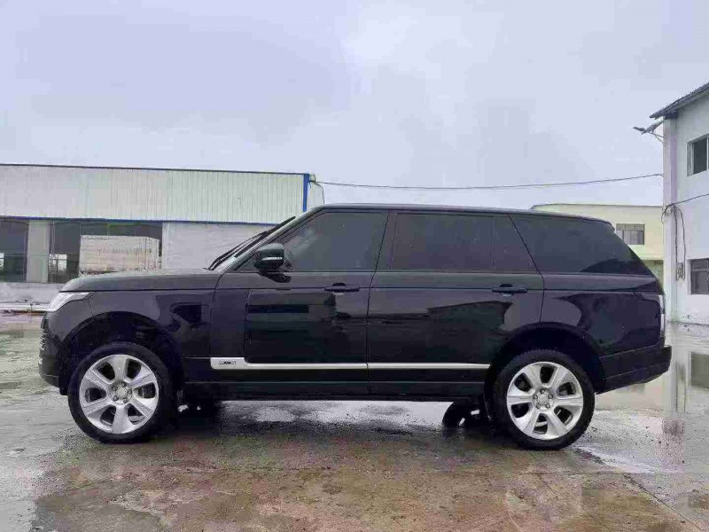 襄阳19年路虎揽胜行政7
