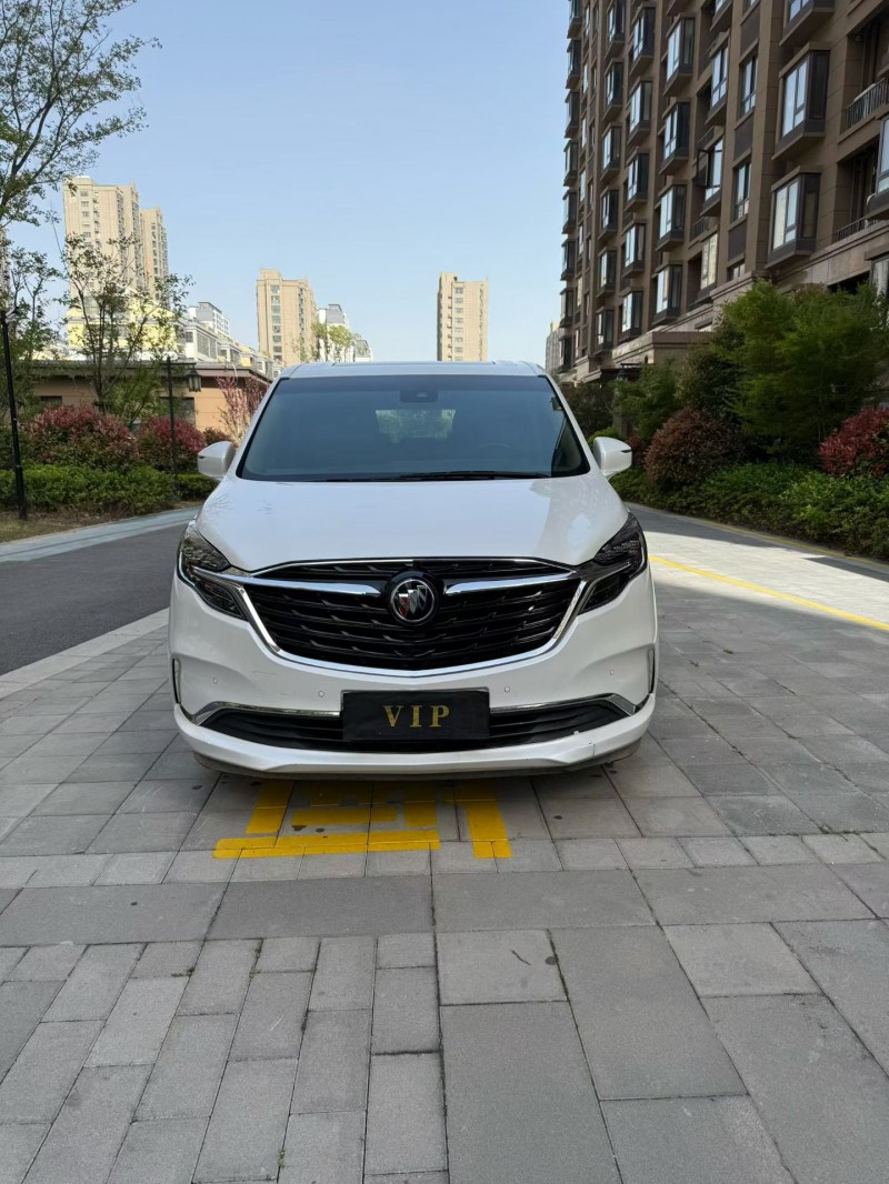 宿迁21年别克GL81