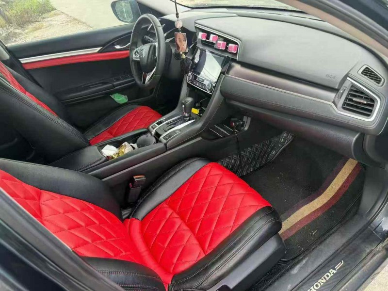 佛山18年本田思域4