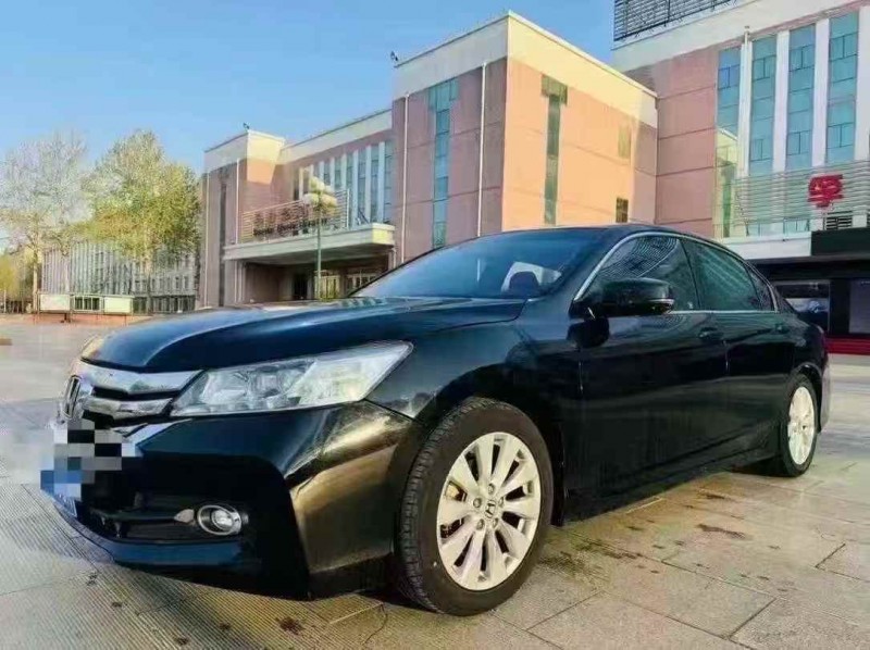 淄博13年本田雅阁2