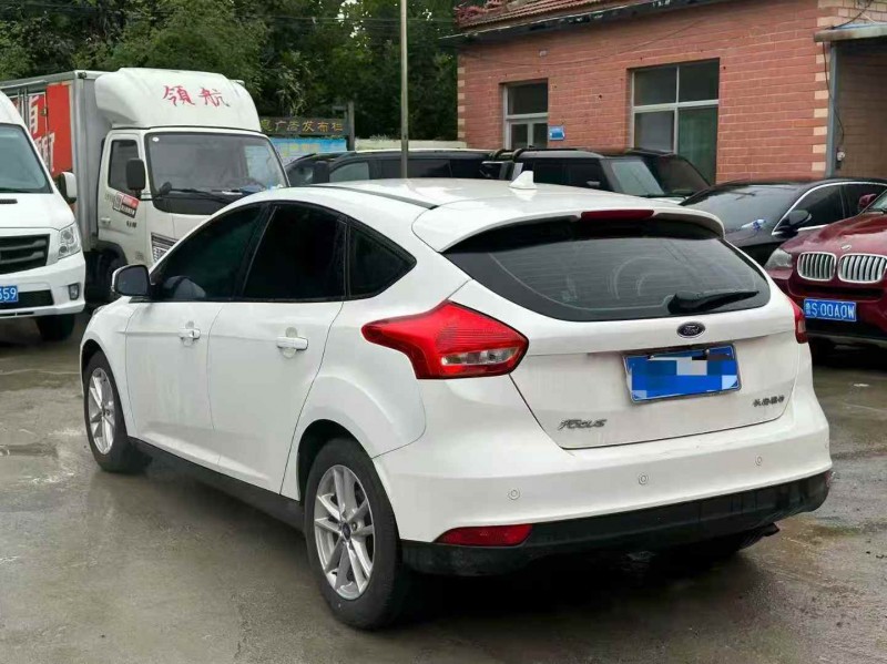 淄博18年福特福克斯8