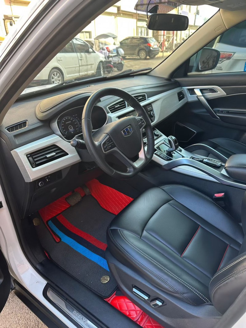 平凉20年吉利博越7