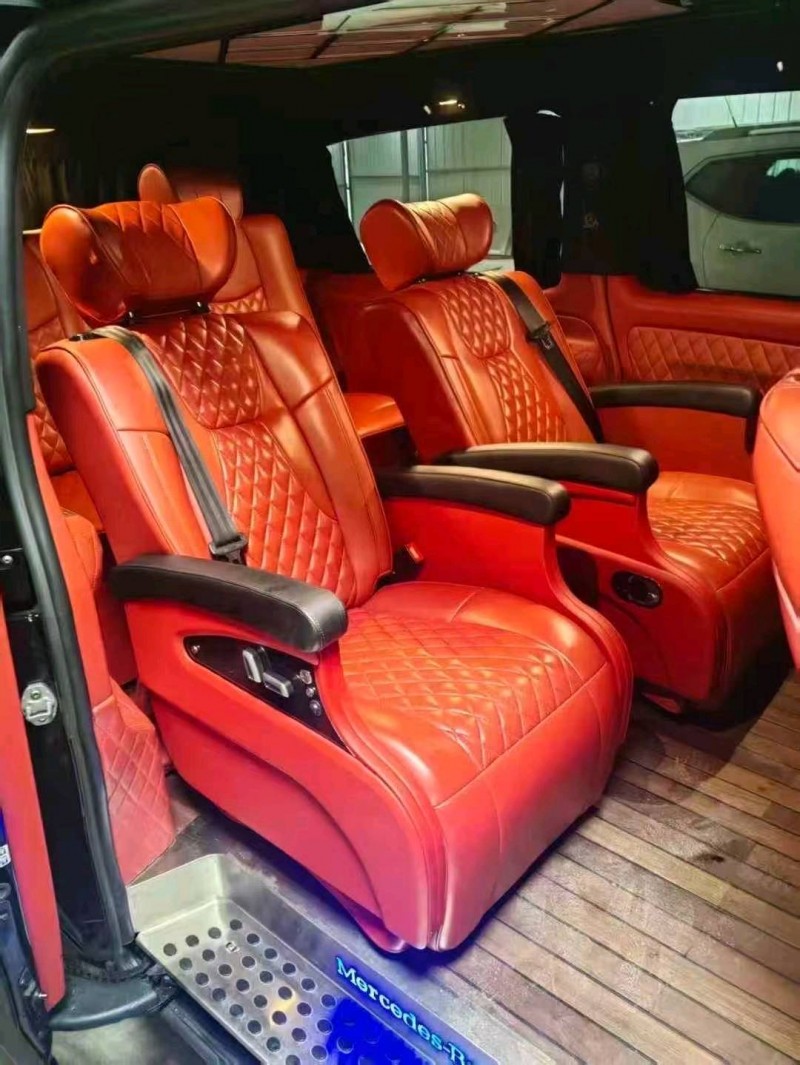 石家庄18年奔驰威霆3