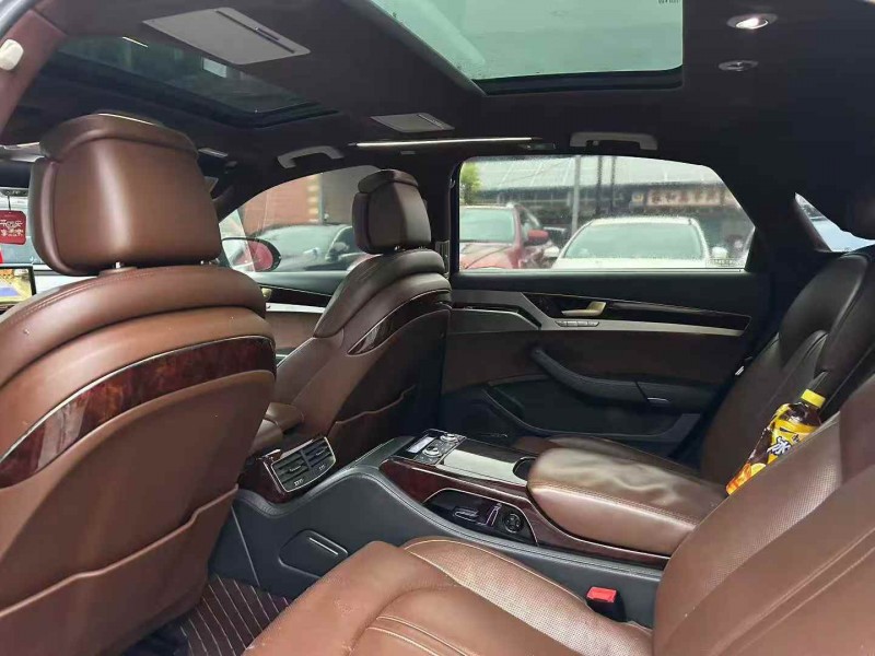 淄博13年奥迪A8L6