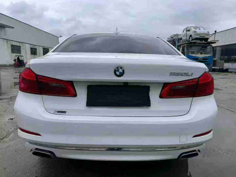 襄阳19年宝马5系9