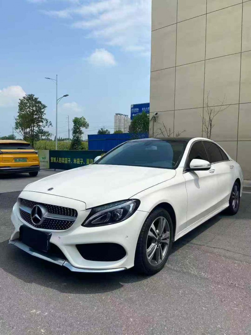 襄阳18年奔驰C2