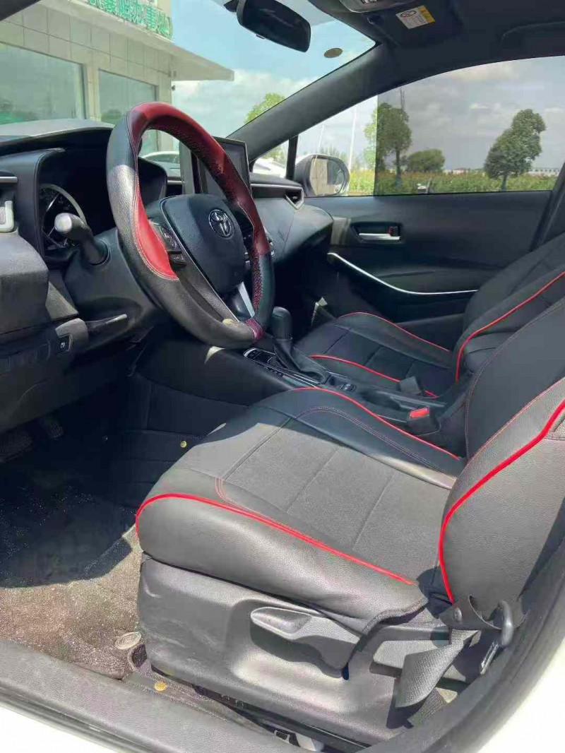 襄阳23年丰田雷凌4