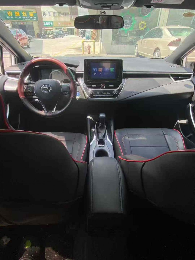 襄阳23年丰田雷凌6