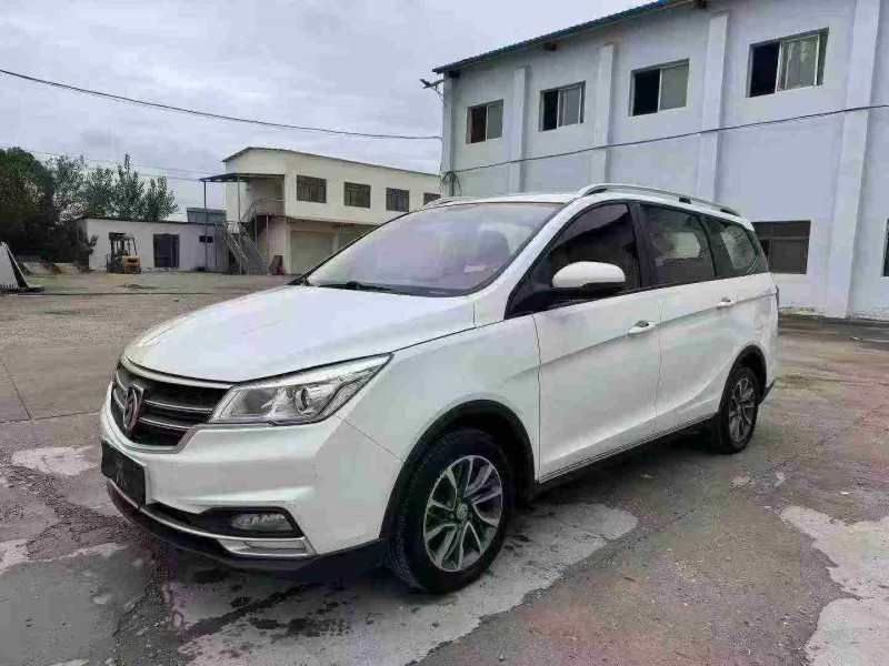 襄阳20年宝骏7303