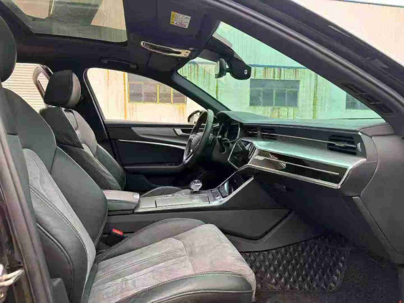 襄阳21年奥迪A6L4