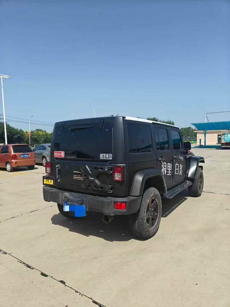 邢台16年Jeep牧马人8