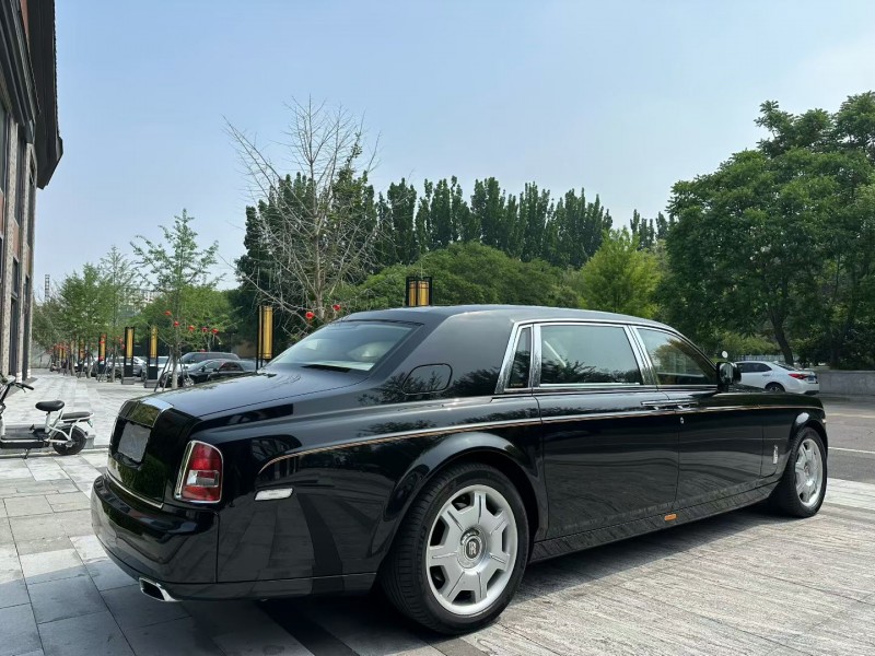 唐山15年劳斯莱斯幻影7