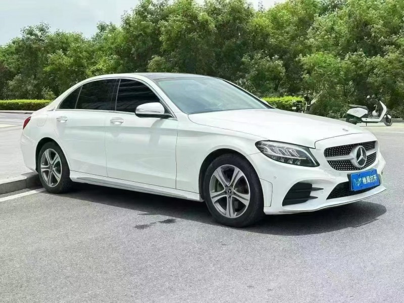 东莞19年奔驰C2