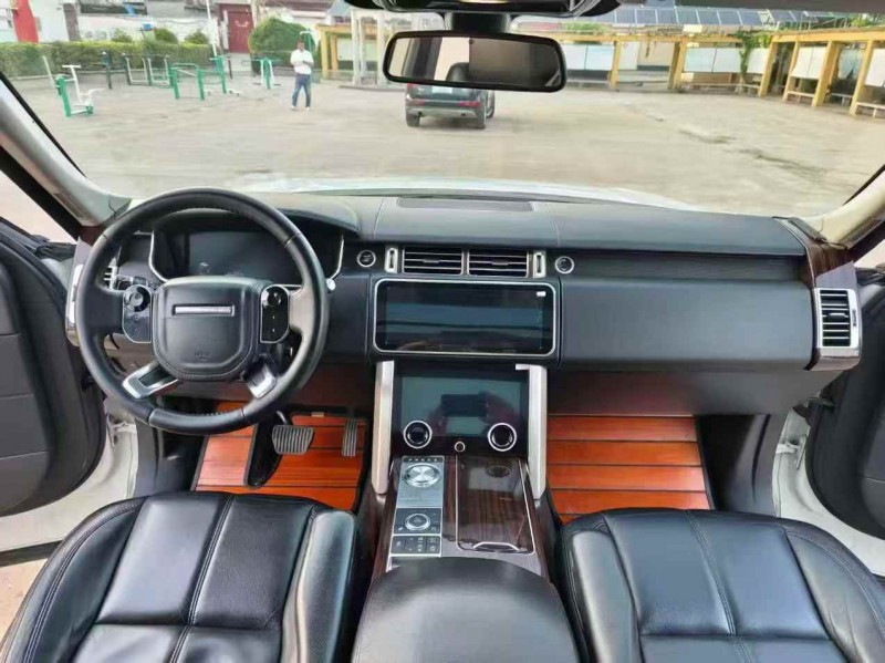 临沂16年路虎揽胜行政5