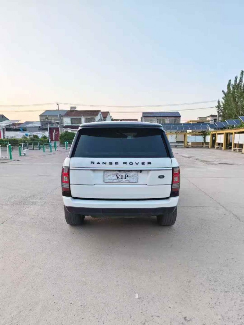 临沂16年路虎揽胜行政7