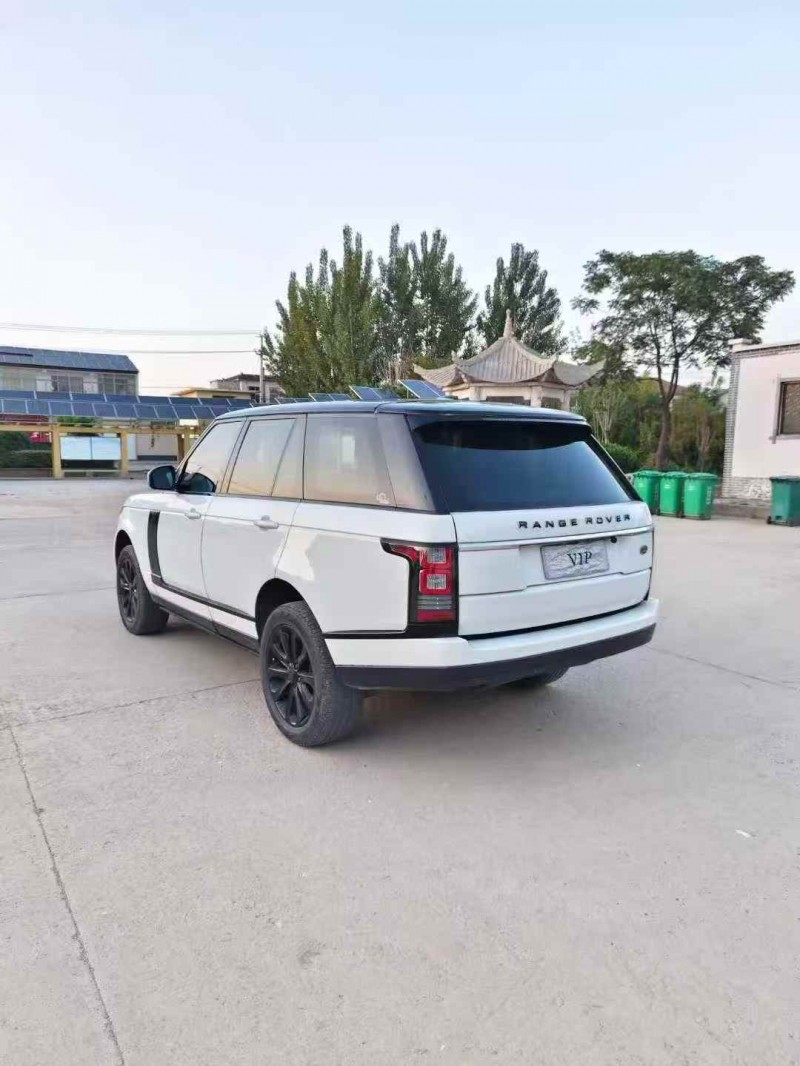 临沂16年路虎揽胜行政9