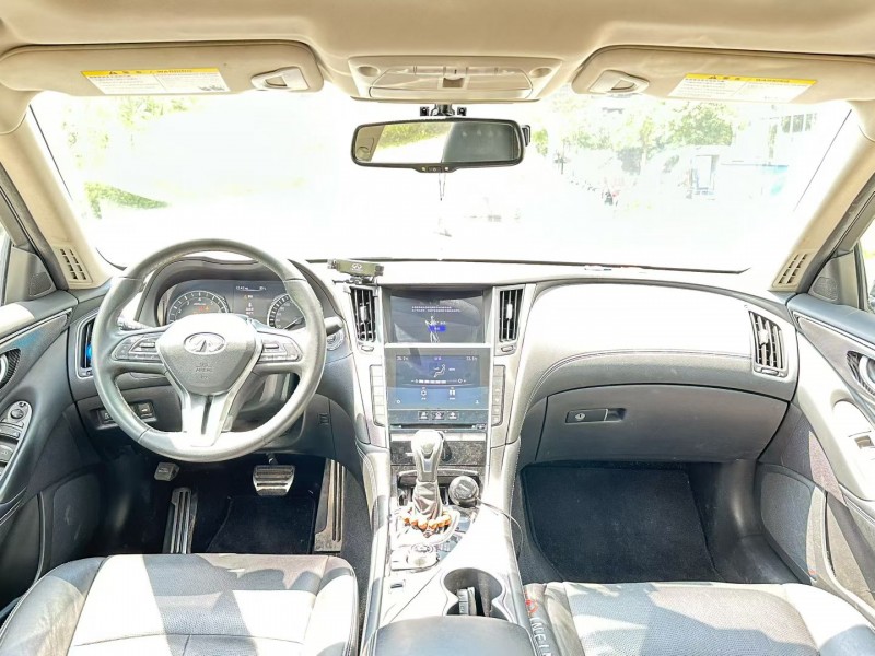 东莞20年英菲尼迪Q50L6