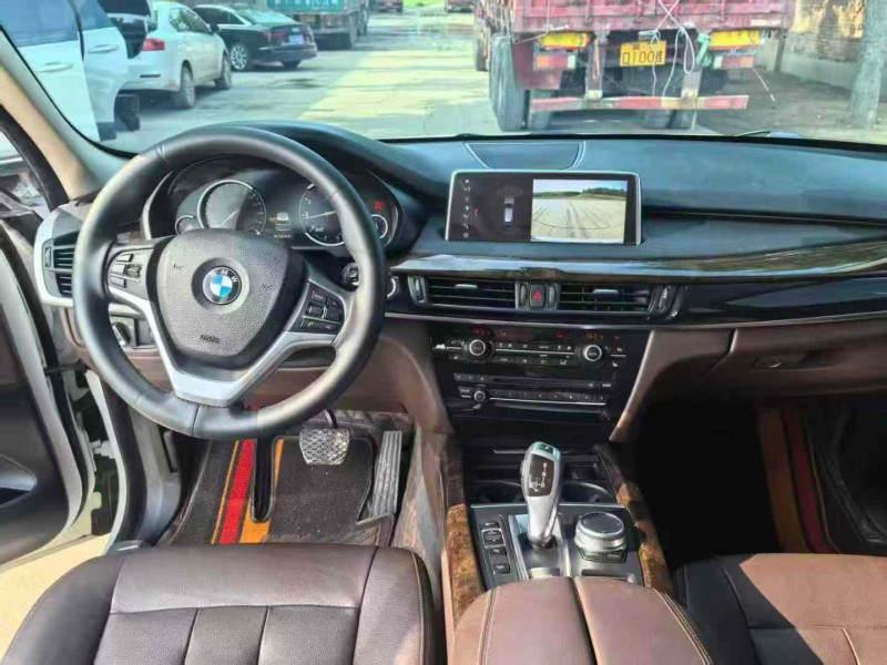 保定19年宝马X55